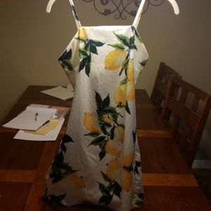 Super cute lemon dress